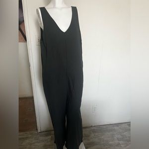 UNIVERSAL THREAD JUMPSUIT CROPPED LINEN -NWT